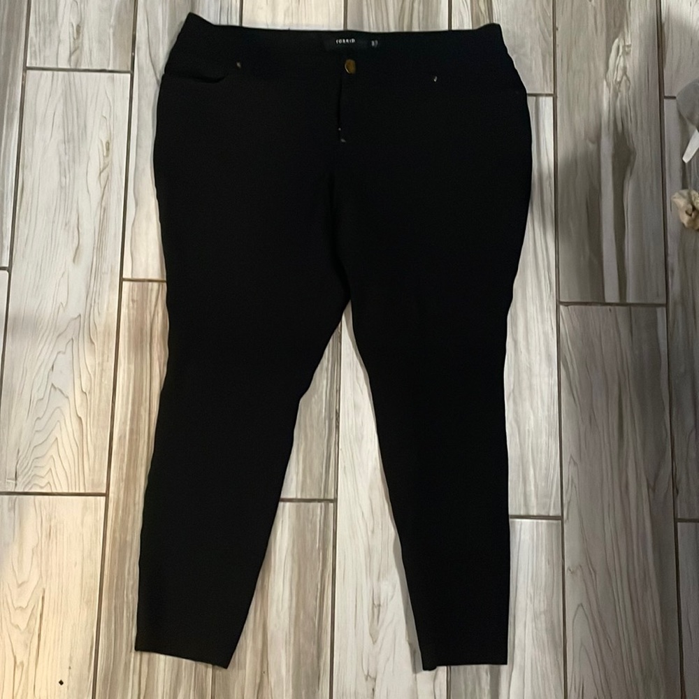 SKINNY PANT – LUXE PONTE BLACK SIZE 16R